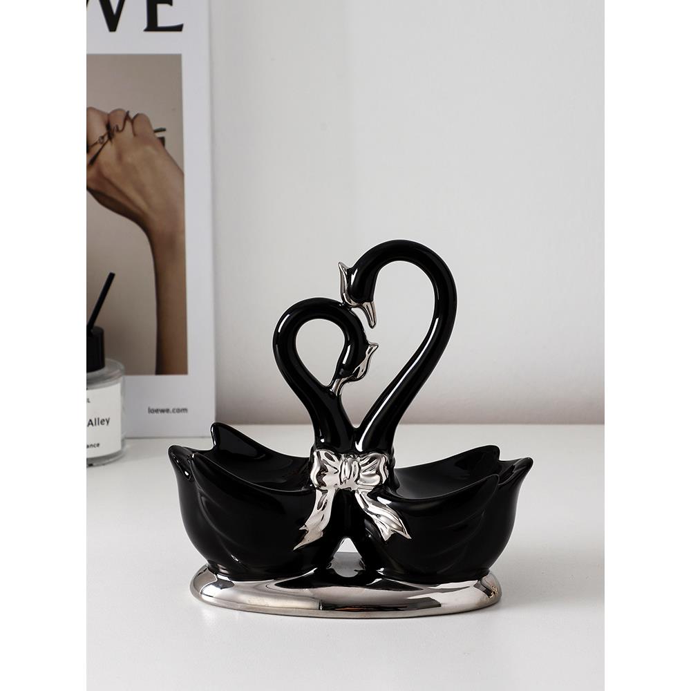 水晶球情侣天鹅摆件现代轻奢家居玄关客厅酒柜电视柜子装饰品对象 - 图0