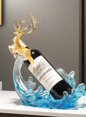 风生水起招财鹿红酒架摆件轻奢高档高级感客厅餐柜酒柜装饰品