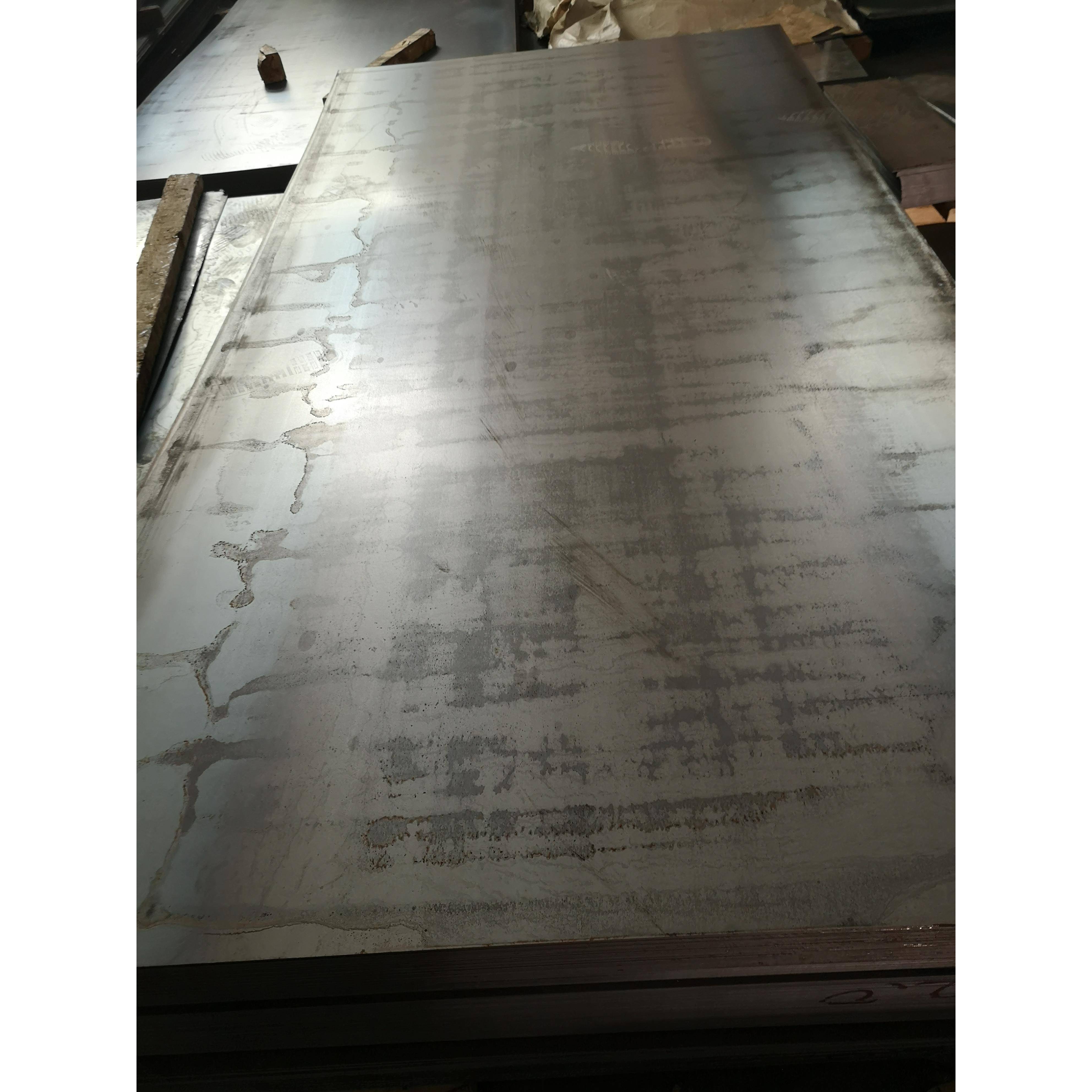 Iron plate galvanized plate pattern plate flat iron sheet metal processing chassis custom processing zero-cut laser bending welding CNC