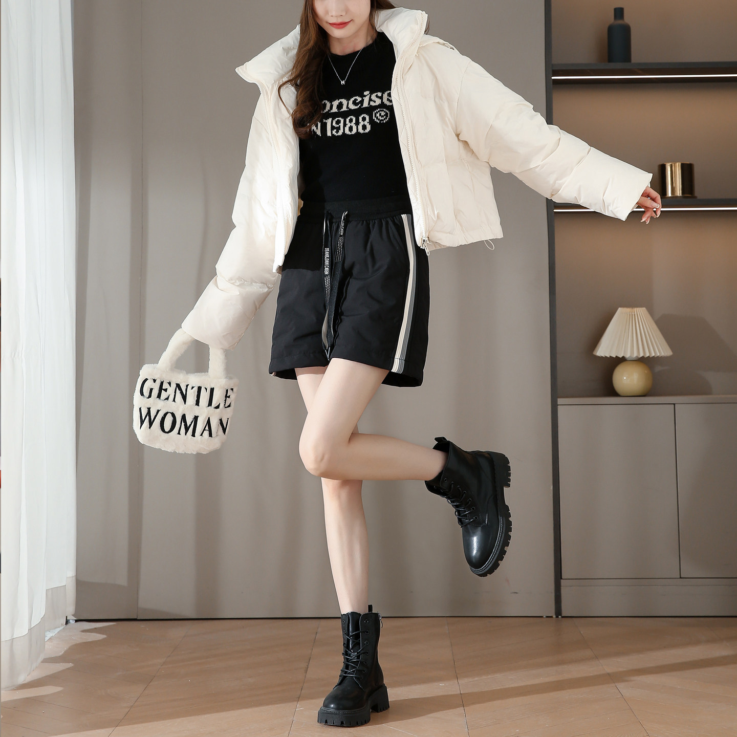 羽绒裤女外穿阔腿A字短裤2025冬季新款高腰显瘦加厚白鹅绒棉裤子,淘宝优惠券,粉丝福利购,淘宝优惠卷