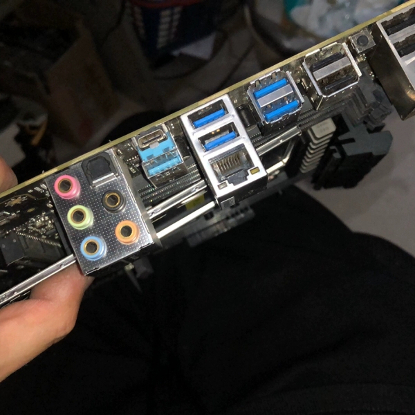 微星x299 raider主板+7800x 一套.询价 - 图1