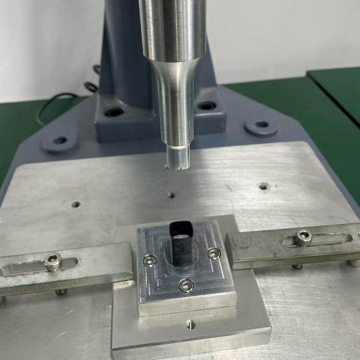 唇彩塑料外壳小零件20Khz2000瓦超声波压合焊接模具焊头机器设备,淘宝优惠券,粉丝福利购,淘宝优惠卷