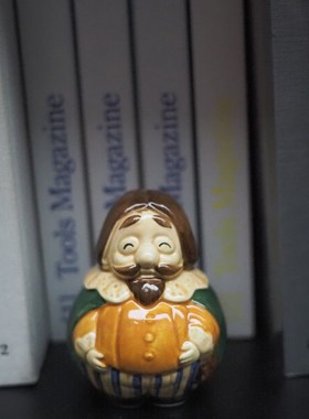 双子商店 复古国王造型陶瓷摇铃摆件 手绘福玲装饰摆件