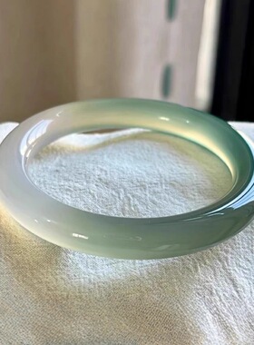 玉镯半山水玛瑙手镯女半山半水冰透玉镯冰种玉髓翡翠色送女友礼物