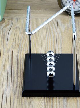 撞字Z支架高档牛顿摆球金属 形碰碰球礼品实木底座办公球桌面摆件