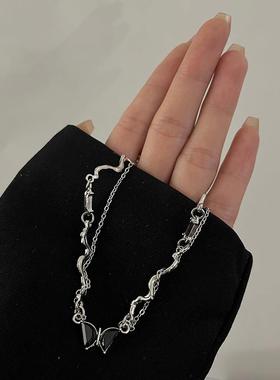 十里间【清冷黑蝶】甜美酷飒银色项链双层流苏肌理感锁骨链