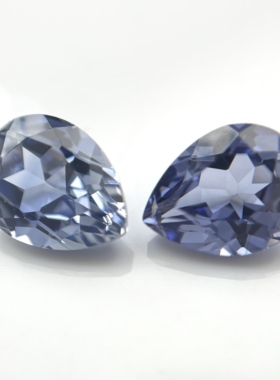 实验室培育蓝宝石矢车菊水滴梨形耐热裸石 18K金戒指项链镶嵌主石