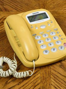 便宜的旧电话按钮电话拍摄道具和装饰品怀旧的装饰品香港风格的摄