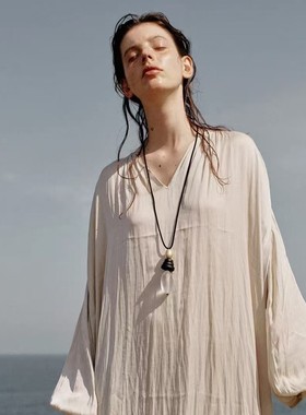 青岛出口不规则几何吊坠轻奢简约高级感长项链小众设计款项链