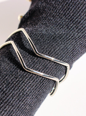 青岛出口新款欧美小众双层波浪曲线开口手镯女极简几何手镯