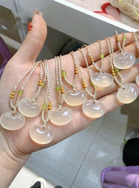天然玉髓福包冰透锁包项链平安锁