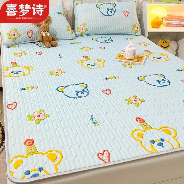 Summer ice silk latex mattress three-piece set 2024 new student dormitory single home mattress single piece