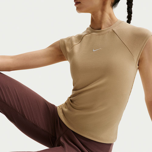 Nike/耐克官方正品夏季款女士轻快舒适透气休闲短袖T恤IF0243-286 - 图2