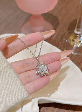2025新款轻奢气质百搭雪花项链