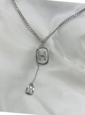 新款轻奢设计师字母H流苏锁骨链