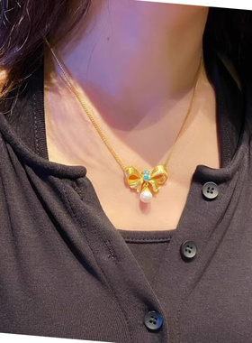 2025新款金色蝴蝶结蓝钻锁骨链