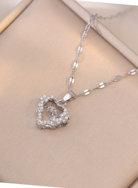 轻奢小众金色爱心钛钢锁骨链