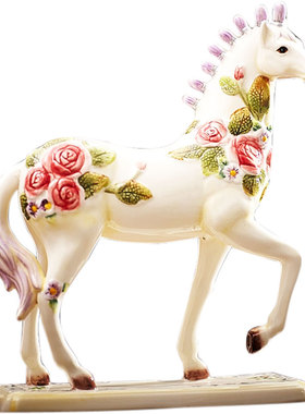 陶瓷明星马家居创意摆设马装饰工艺品客厅书房玄关电视柜