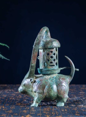 汉代宫廷牛灯古油灯青铜器仿古工艺品动物灯客厅复古怀旧礼品