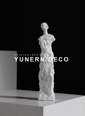 现代轻奢抽象人物陶瓷创意摆件样板房间客厅玄关软装饰品家居摆设
