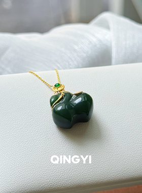 天然俄料和田玉碧玉马吊坠男女款菠菜绿18k金玉石挂件玉坠送礼物