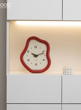 EMITDOOG客厅卧室创意时钟玄关装饰品电视柜高档大气座钟桌面摆件