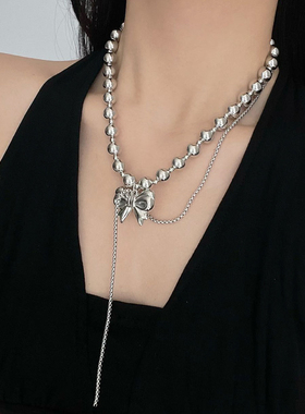 冷淡风金属圆球串珠蝴蝶结项链女
