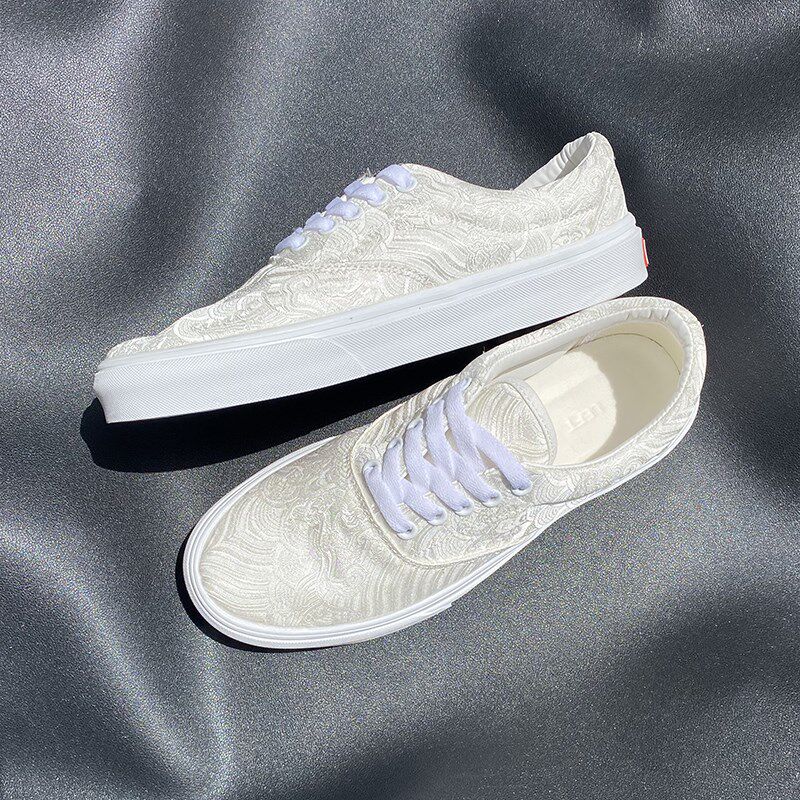 2025夏季新款大码男鞋4748滑板鞋男情侣鞋子男帆布鞋男款白色单鞋,淘宝优惠券,粉丝福利购,淘宝优惠卷