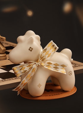 ZHZ陶瓷好运马摆件2026马年吉祥物手工客厅玄关酒柜装饰新年礼物