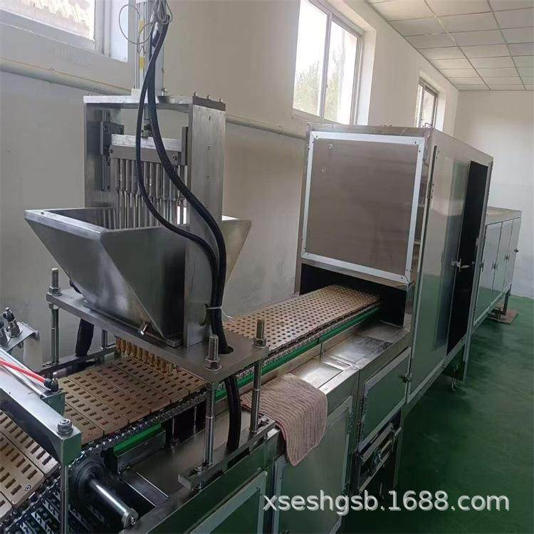 二手夹心软糖生产线 ​ 凝胶糖果、QQ糖浇注机 ​糖果设备 贵妃糖,淘宝优惠券,粉丝福利购,淘宝优惠卷