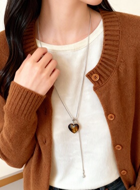 2026新款爆款项链女轻奢小众设计感高级气质百搭锁骨链毛衣链配饰