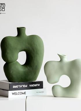 侘寂风创意陶瓷摆件摆设简约样板间售楼处装饰酒店软装饰品果绿色