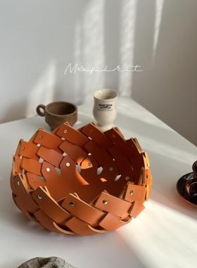 纯手工设计师新款纯正马鞍皮皮质收纳篮桌面皮革收纳轻奢高级摆件