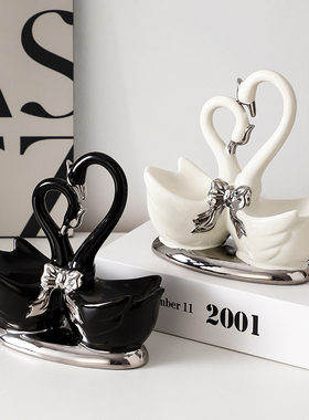 水晶球情侣天鹅摆件现代轻奢家居玄关客厅酒柜电T视柜子装饰品对