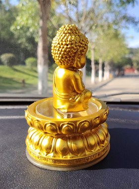 2025新款创意太阳能汽车中控台装E饰摆饰可爱萌如来佛祖像车载摆