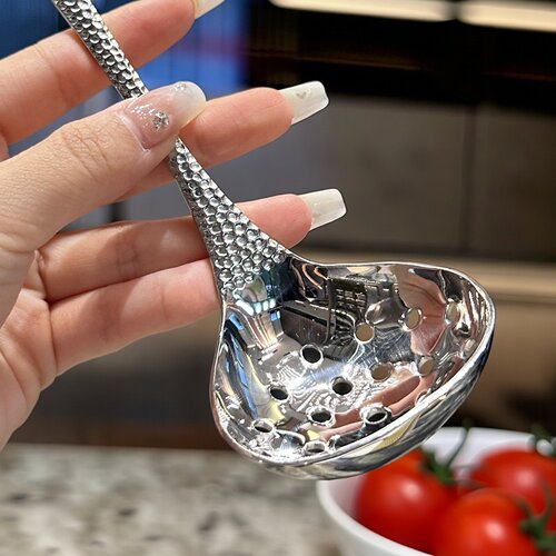 不锈钢水钻装饰汤勺女长柄鱼鳞柄勺子餐厅盛汤勺家用火锅漏勺 - 图3