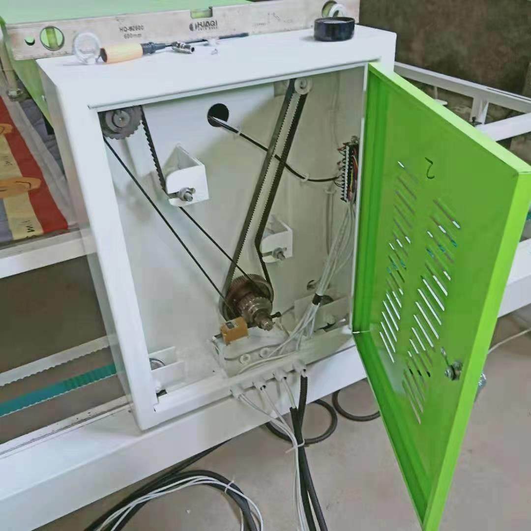 多种花型蚕丝丝绵套被机械智能滚筒电脑绗缝机单针电脑直线缝被机,淘宝优惠券,粉丝福利购,淘宝优惠卷