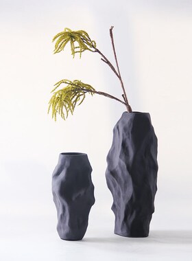 现代家居极简约异形褶皱陶瓷金色花瓶摆件样板房客厅黑白色插花器