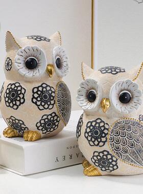 欧式家居猫头鹰装饰树脂动物摆件办公室电视柜生日礼物创意工艺品