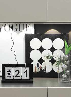 现代简约客厅电视餐边柜装饰品摆件高级感小众入户玄关鞋柜装饰画