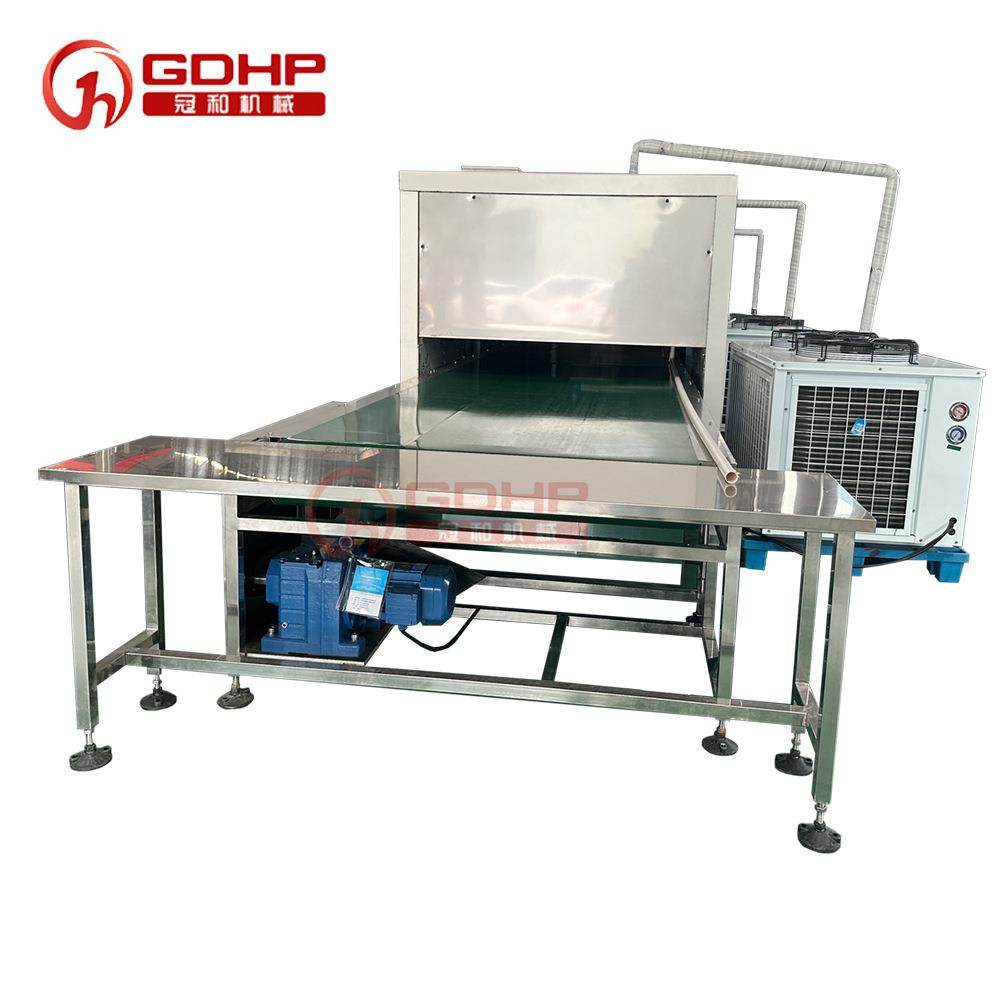 固体香膏热灌装机车载香薰空气清新剂加热灌装冷却隧道生产线,淘宝优惠券,粉丝福利购,淘宝优惠卷