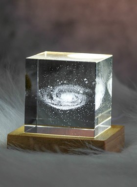 创意方块水晶宇航员摆件送u女生闺蜜生日礼物小夜灯装饰七夕圣诞