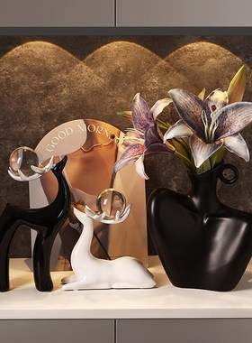 现代简约水晶鹿花瓶套装摆件家居客厅酒柜电视柜玄关民宿高档装饰