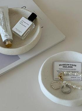 ins陶瓷收纳盘首饰戒指展示盘玄关高级桌面置物盘圆形装饰品摆件