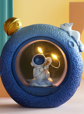 宇航员系列航天太空人星星灯书桌面小摆件男生女孩生日圣诞节礼物