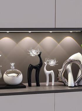 客厅酒柜装饰摆饰轻奢高档家居电视柜桌面餐边展示柜工艺礼品摆饰