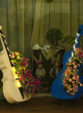 大提琴花园庭院大摆件婚礼装饰新店业送礼别墅创意橱窗布置