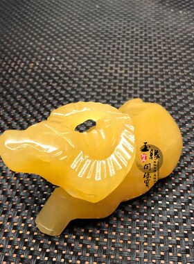 天然玉石牛摆件米黄玉卧牛生肖水牛客厅家居玄关办公室装饰桌面