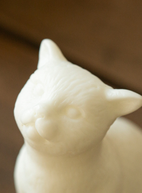 颂物【德化白瓷】陶瓷小猫摆件可爱小动物桌面装饰品创意茶道摆设
