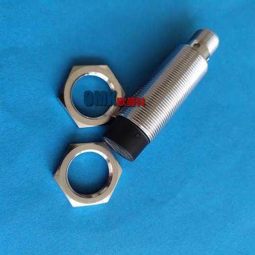 巴鲁夫接近开关BESM18MG-PSC16F-S04G插头接口型4线PNP常开 - 图0